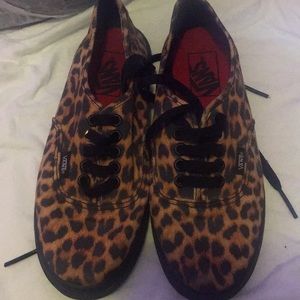Vans Size 6 Leopard Print Sneakers